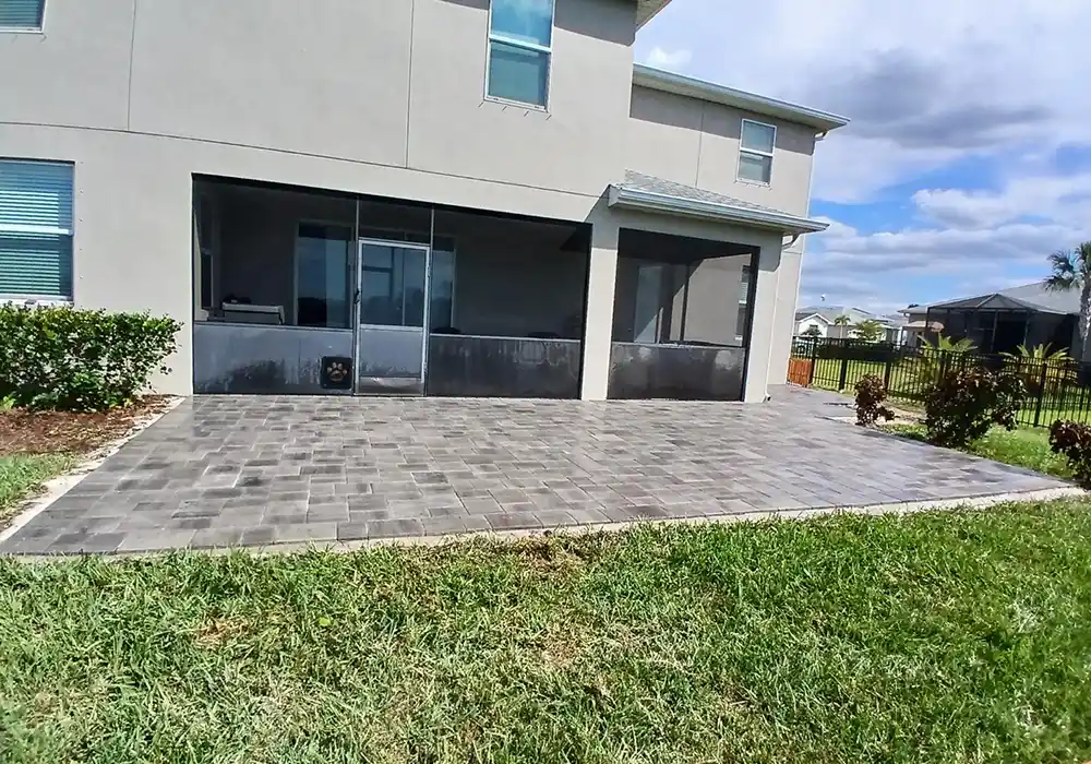 patio-port-att-030424