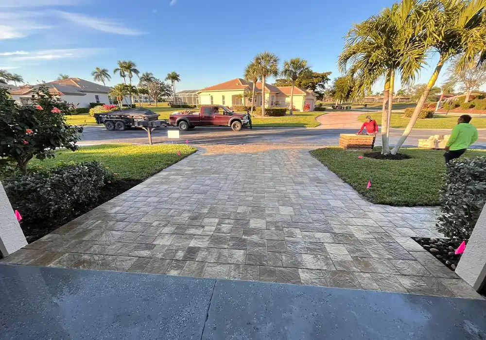 pavers-att-port-040620242