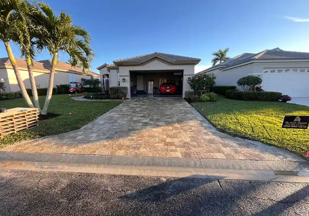 pavers-att-port-040620244