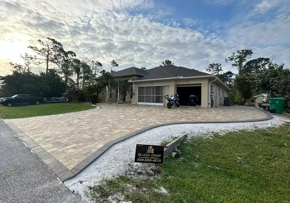 pavers-att-port-040620249