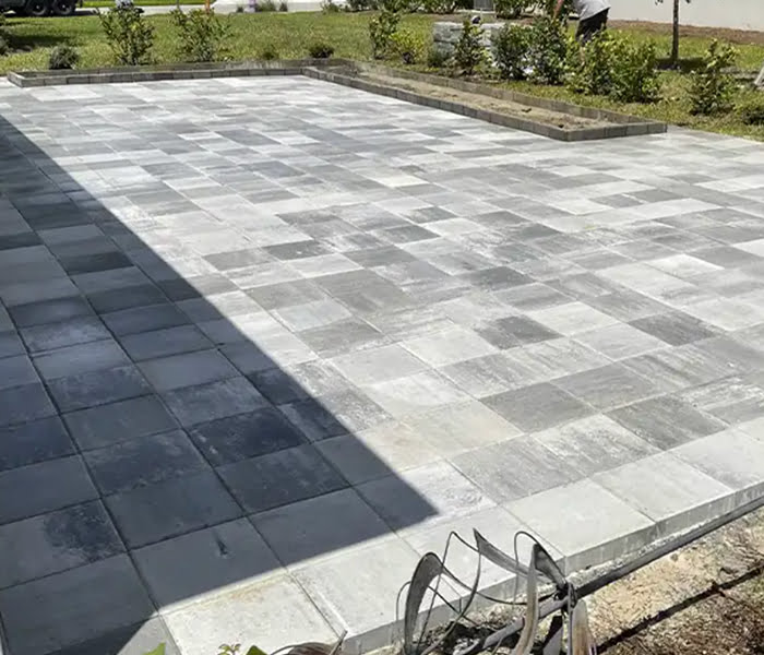 Read more about the article The Benefits of Installing a Paver Patio